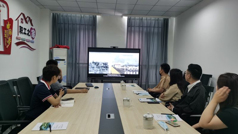 汽车品牌公关传播与广告投放：本质差异与策略选择